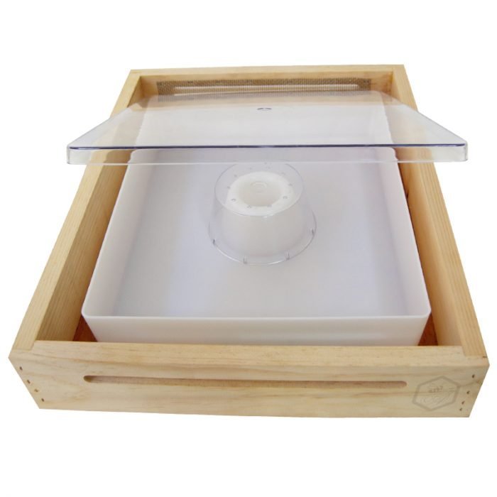 Transparent-Lid-Beehive-Top-Feeder-5